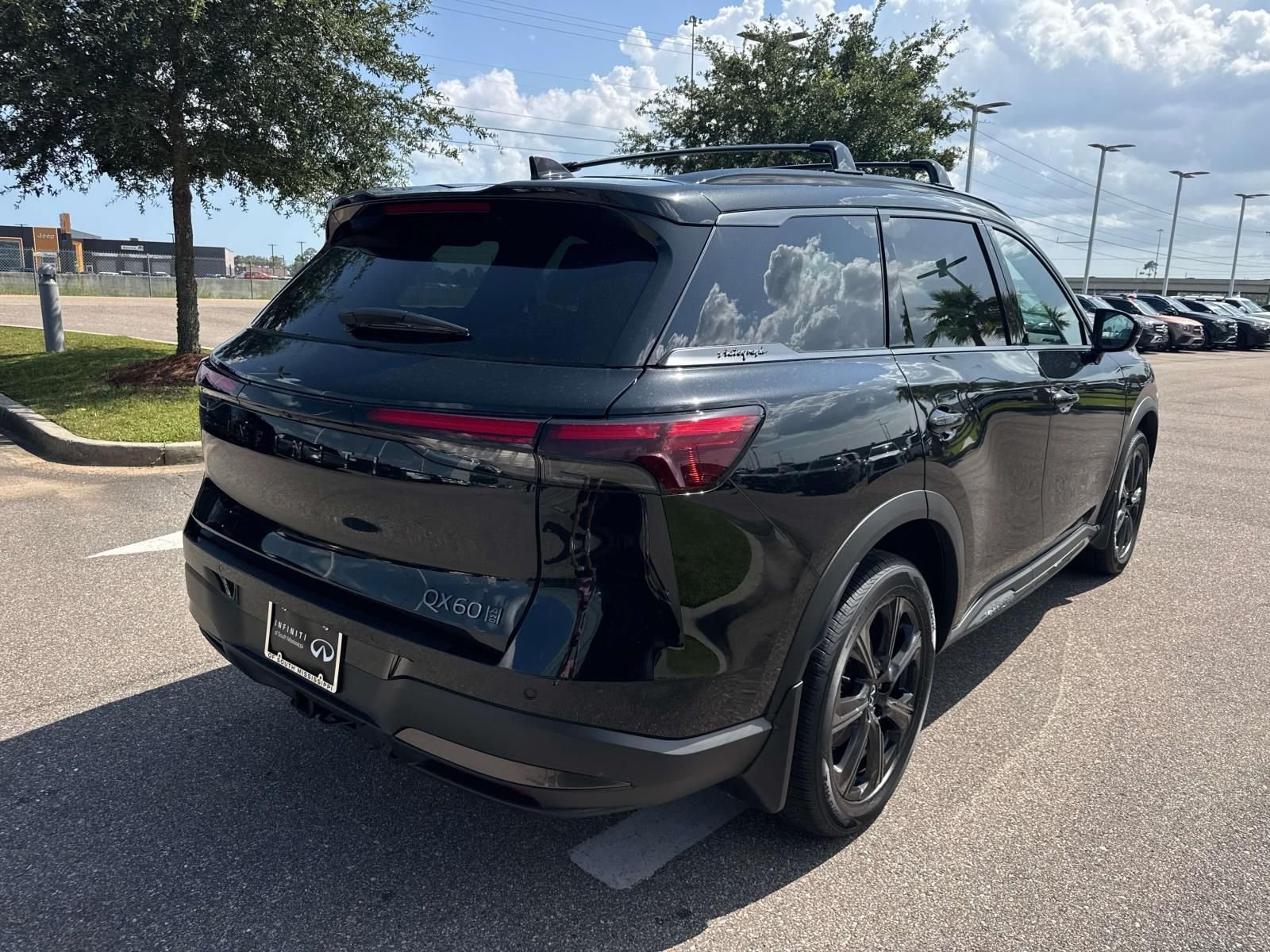 New 2027 MINERAL BLACK INFINITI Autograph AWD image 6