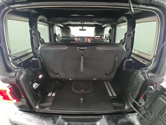 Used 2020 Black Jeep Rubicon image 16
