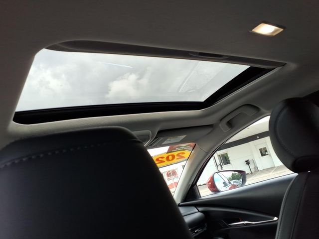 Used 2021 Red Mazda Preferred image 14