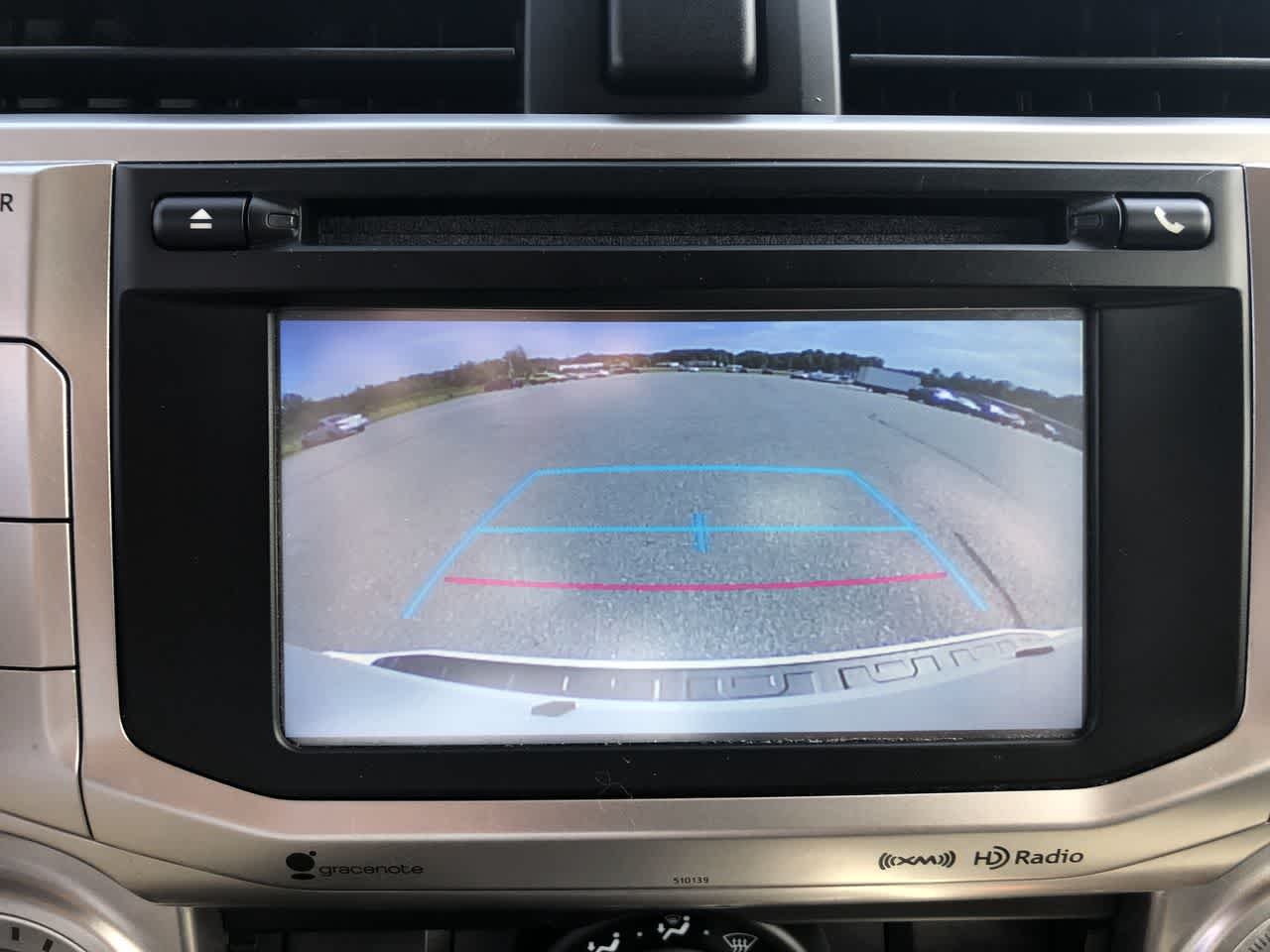 Used 2018 Super White Toyota SR5 Premium image 23