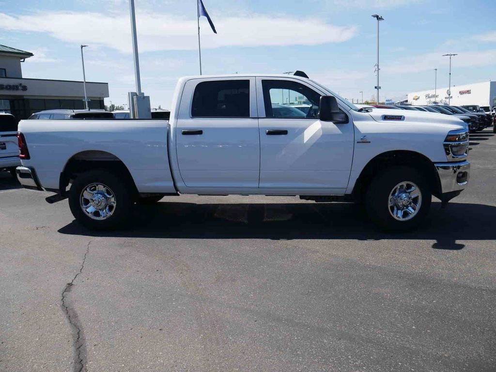 2026 RAM 3500 Tradesman - Photo 25