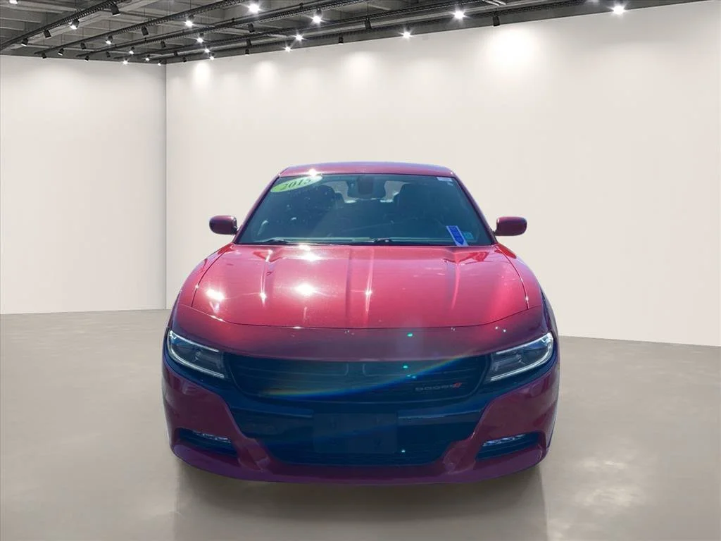 Used 2015 Redline Red Tricoat Pearl Dodge SXT image 2