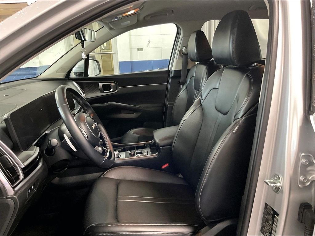 Used 2025 Silver Kia EX image 10