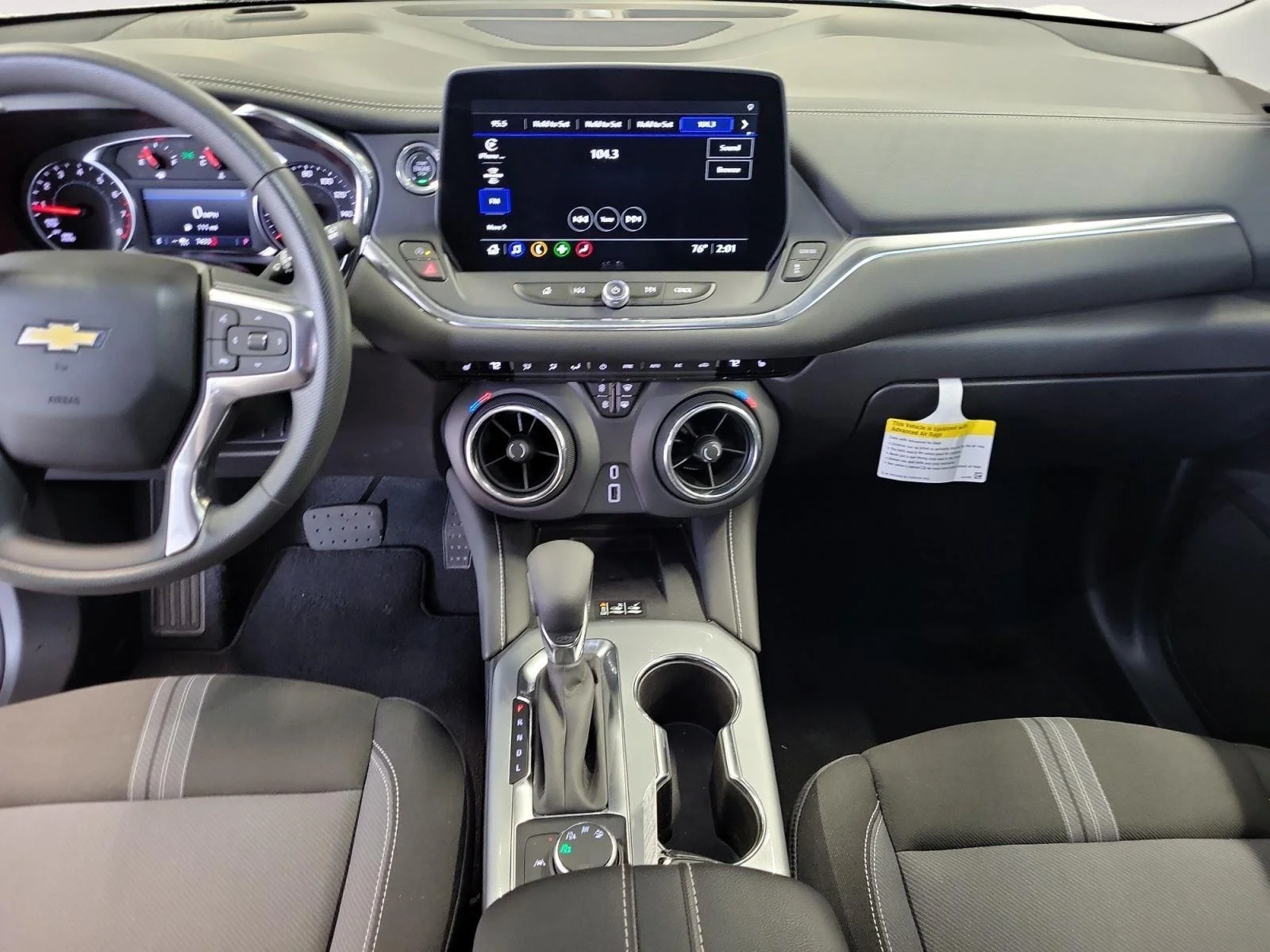 Used 2024 Summit White Chevrolet LT image 12