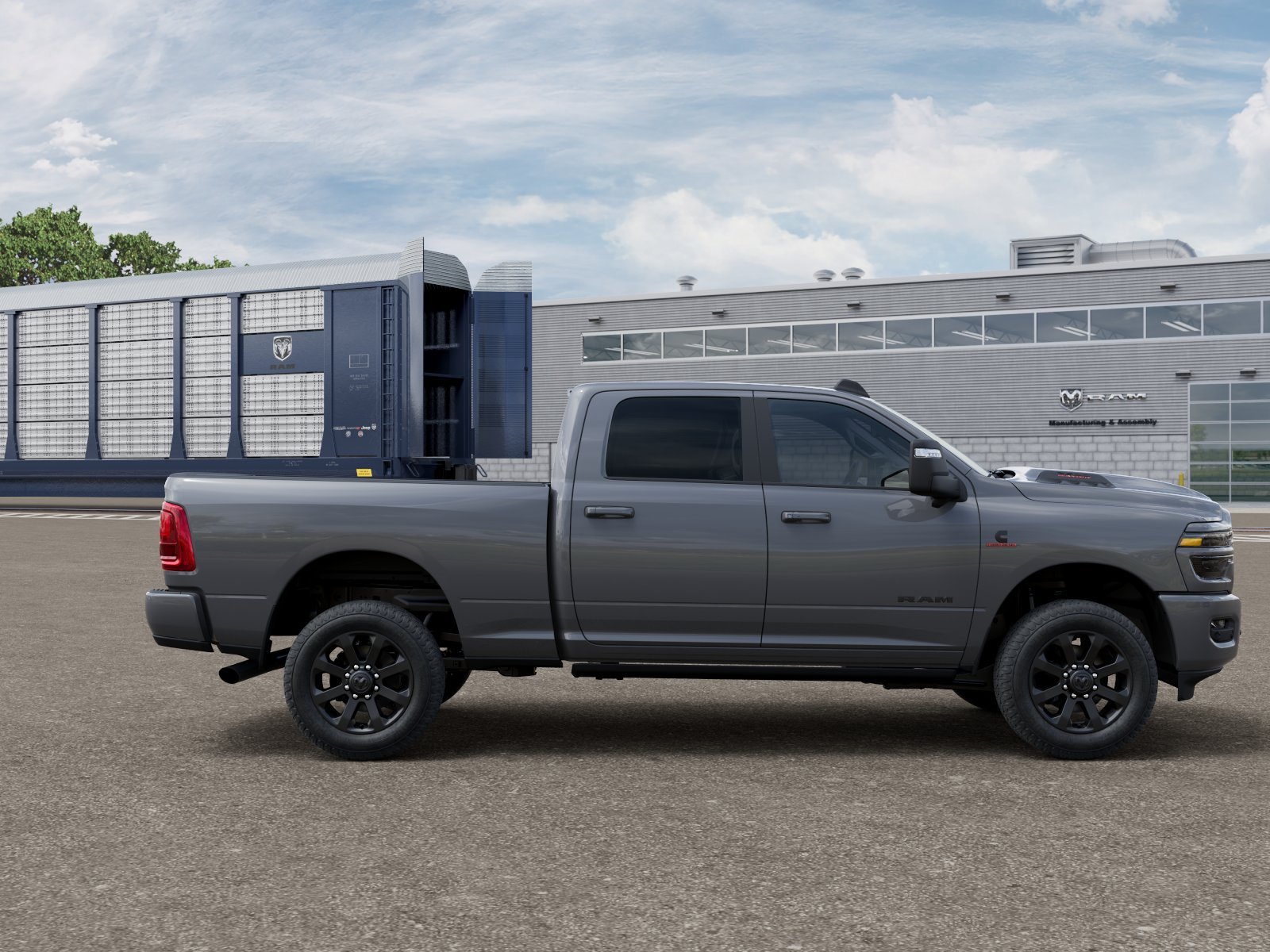 New 2026 Ceramic Gray Clear-Coat Exterior Paint RAM Laramie image 12
