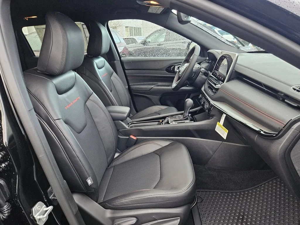 2026 Jeep Compass Trailhawk - Photo 37