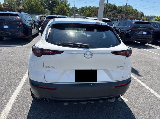 Used 2020 Snowflake White Pearl Mazda S image 7