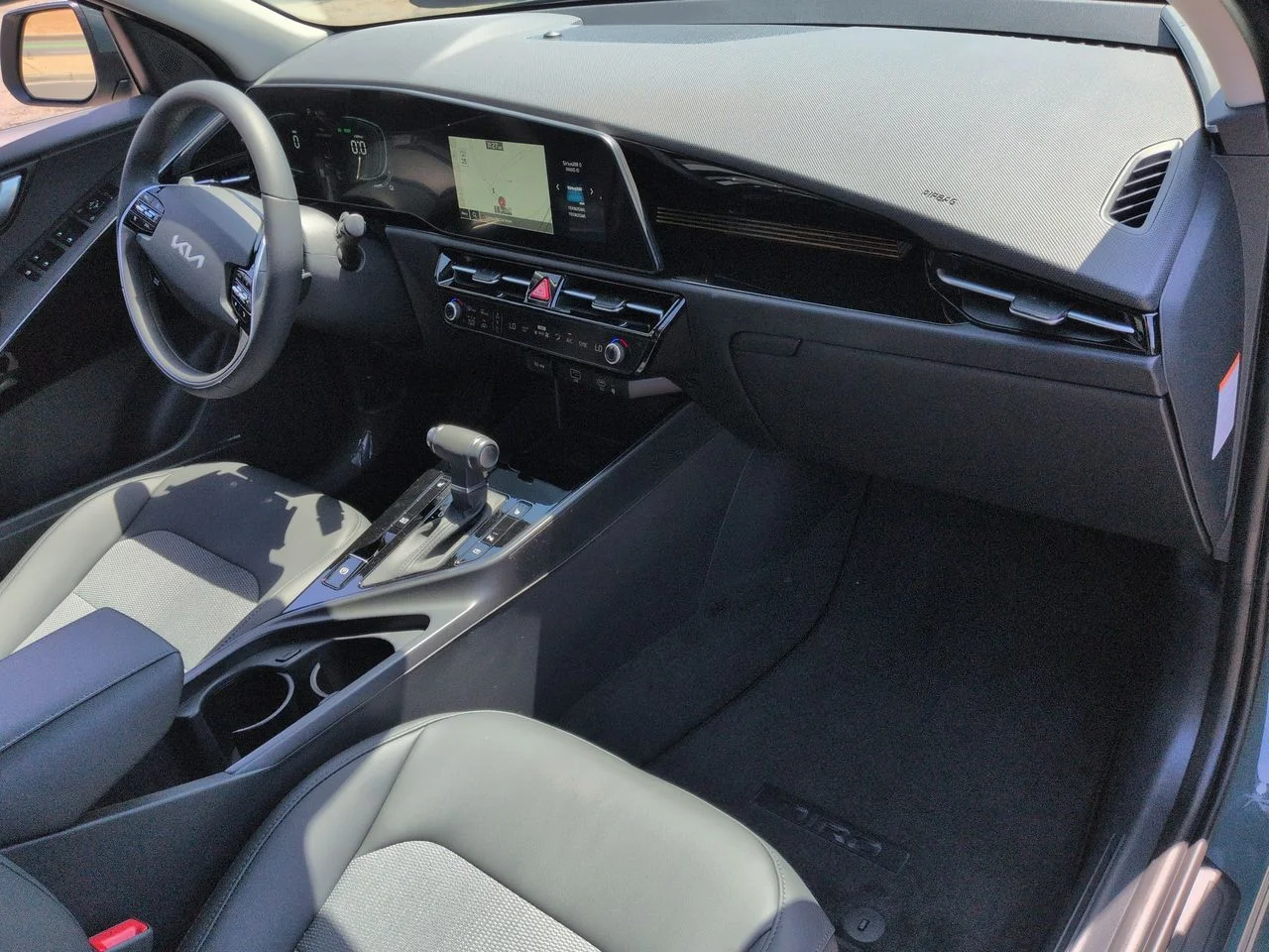 New 2026 Cityscape Green Kia EX image 30