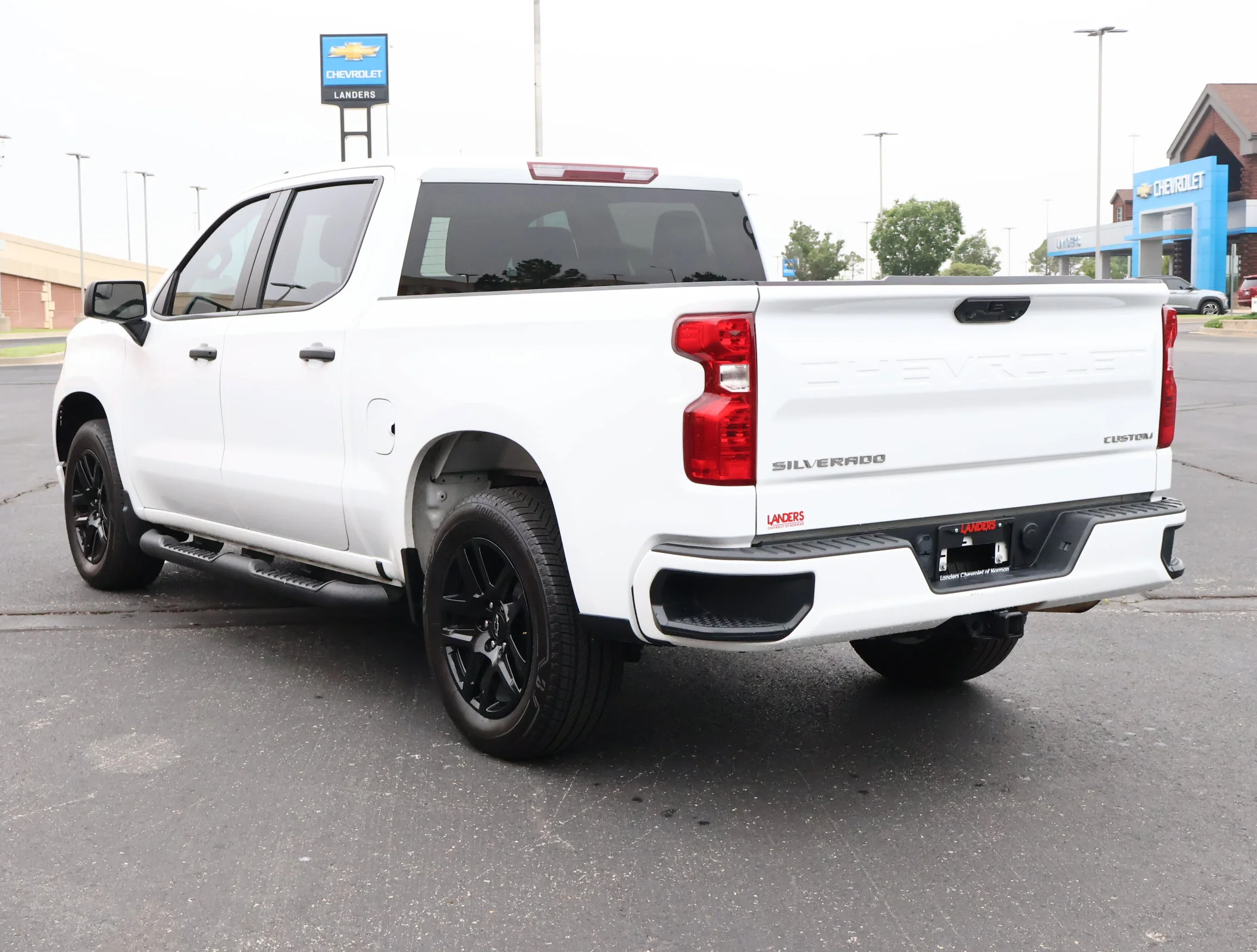Used 2024 Summit White Chevrolet Custom image 7