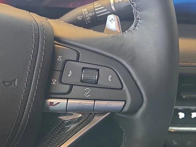 2026 Cadillac CT5 V-Series - Photo 13