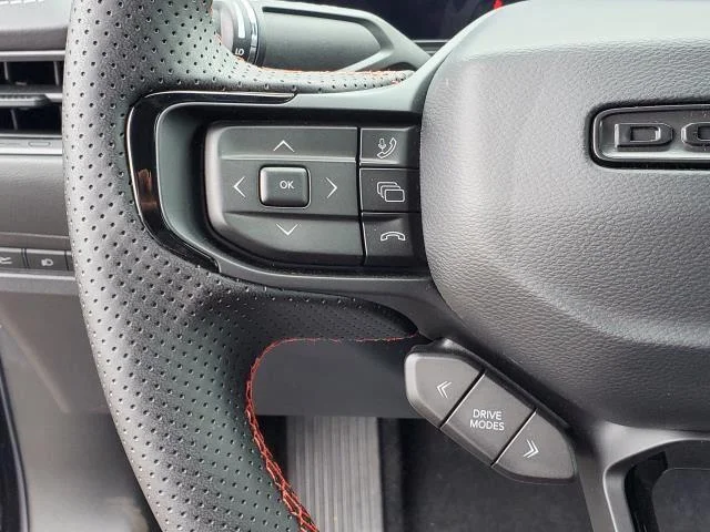 New 2026 Diamond Black Crystal Pearlcoat Dodge R/T image 9