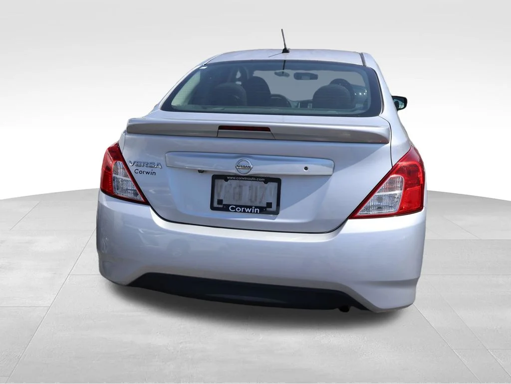 Used 2019 Brilliant Silver Metallic Nissan 1.6 S Plus image 18