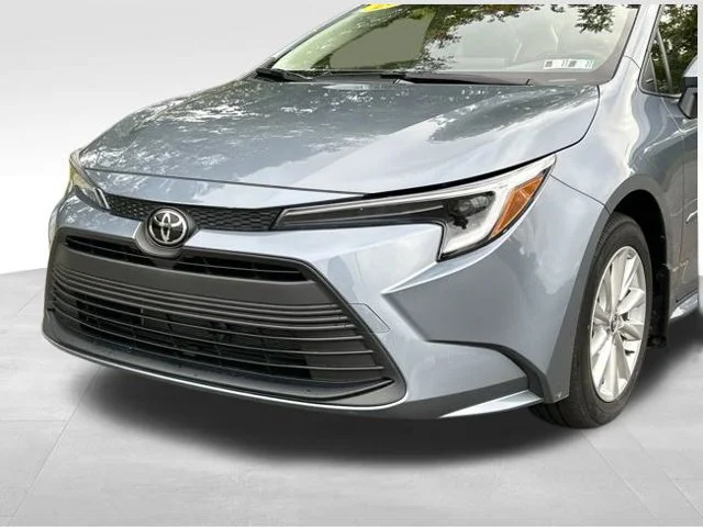 Certified Used 2026  Toyota LE image 9