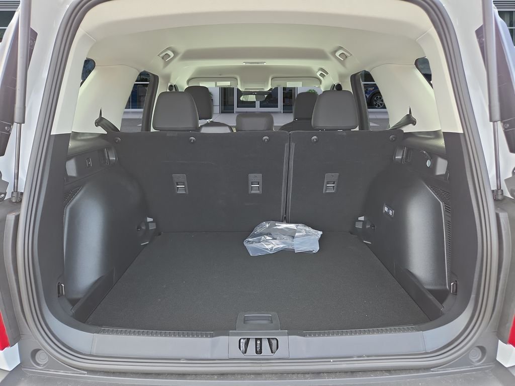 New 2026 Oxford White Ford Big Bend® image 26