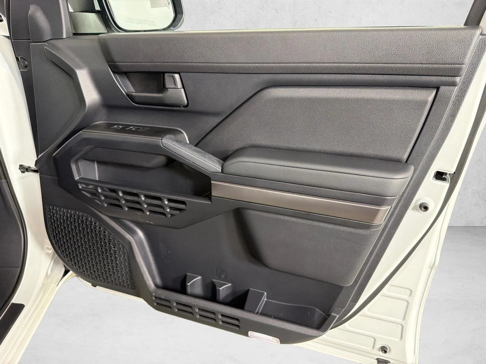 Used 2025 Silver Toyota SR5 image 14