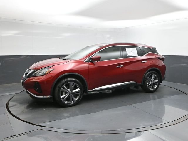 Used 2022 Red Nissan Platinum image 30