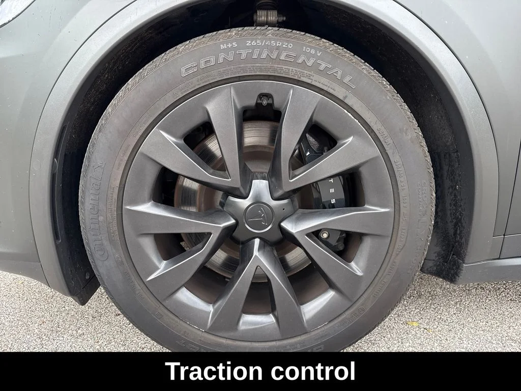 Used 2023 Gray Tesla Base image 10
