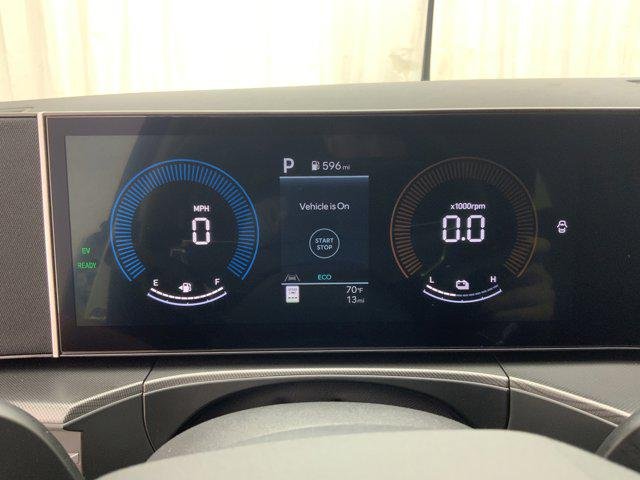 New 2026 Serenity White Hyundai SE image 8