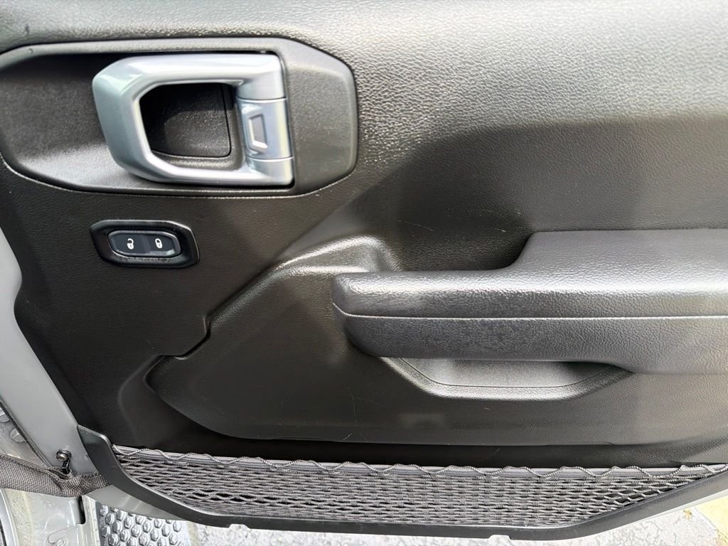 Used 2022 Gray Jeep Unlimited Sport S image 15