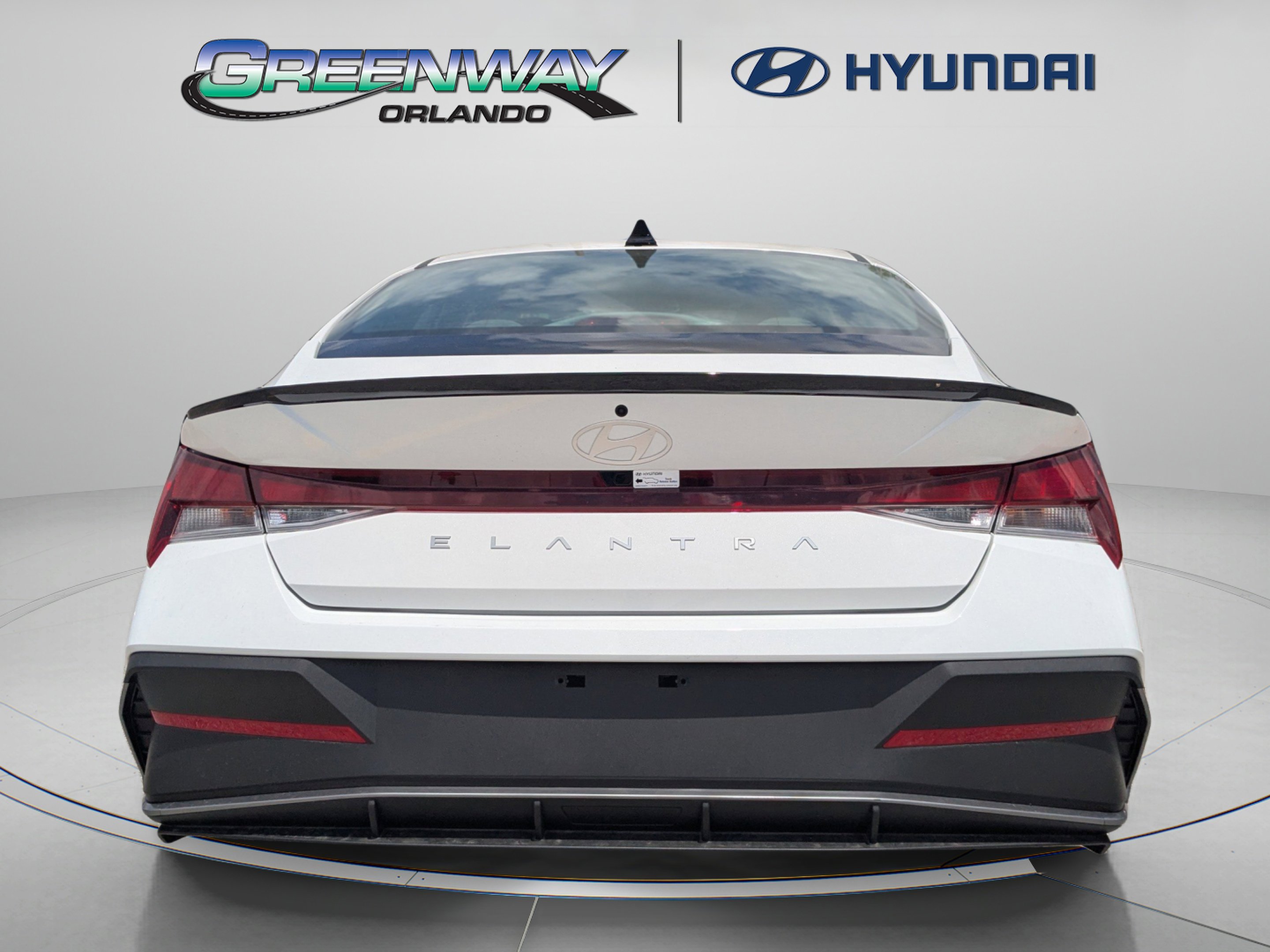 Used 2025 Serenity White Hyundai SEL Sport image 7