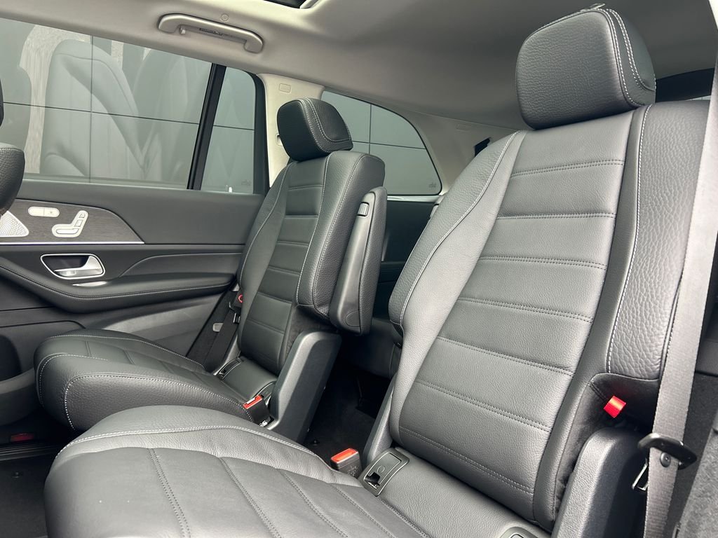 New 2026 Twilight Blue Metallic Mercedes-Benz GLS 450 image 26