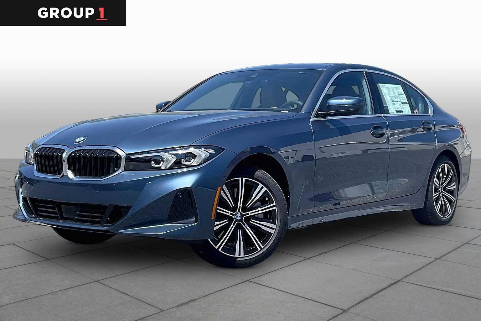 2026 BMW 3 Series 330i xDrive Sedan's photo