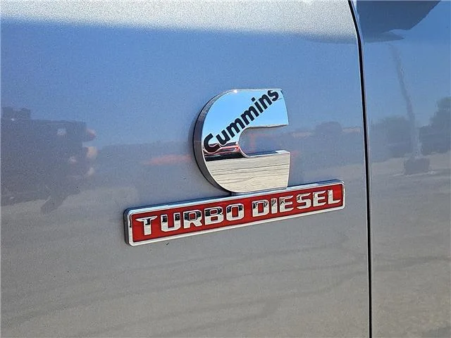 Used 2024 Billet Silver Metallic Clearcoat RAM Big Horn 4x4 Crew Cab 8 ft. box 169.5 in. WB image 5