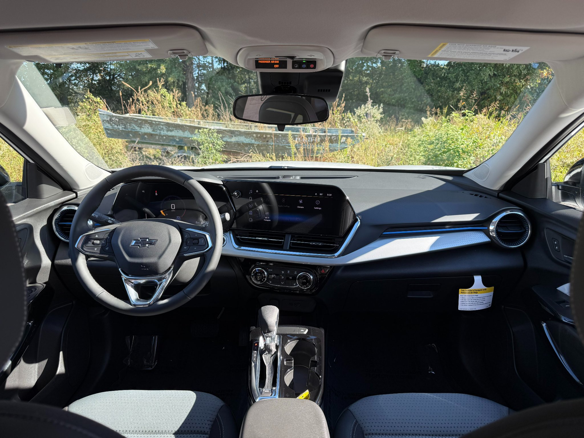 New 2026 Summit White Chevrolet LT image 29