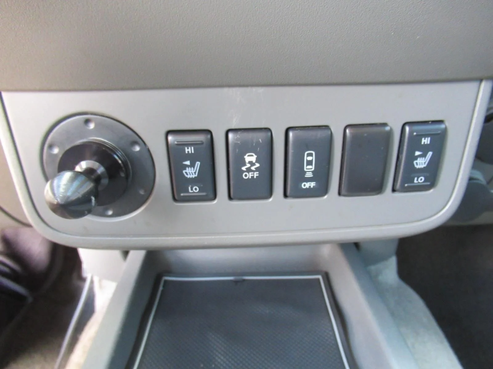 Used 2013 Blue Nissan SL image 27
