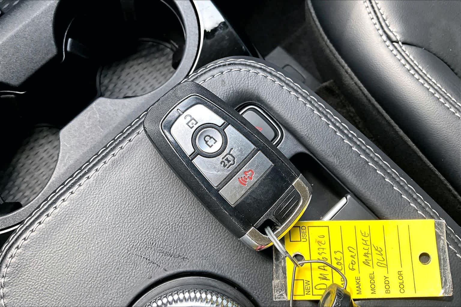 Certified Used 2023 Vapor Blue Metallic Ford Select image 14