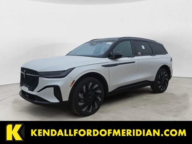 2025 Lincoln Nautilus Reserve AWD's photo