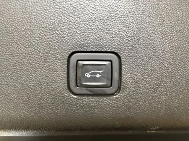 Used 2020 Red Chevrolet LT image 24