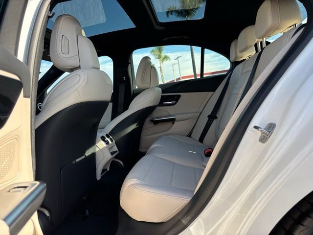 New 2026 Polar White Mercedes-Benz C 300 image 37