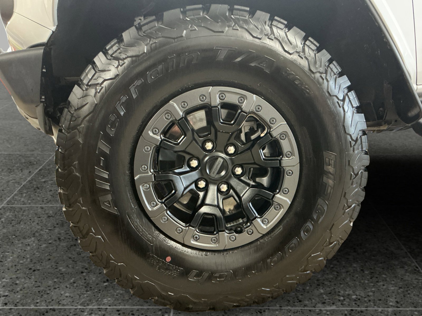 Used 2025 White Ford Raptor image 14