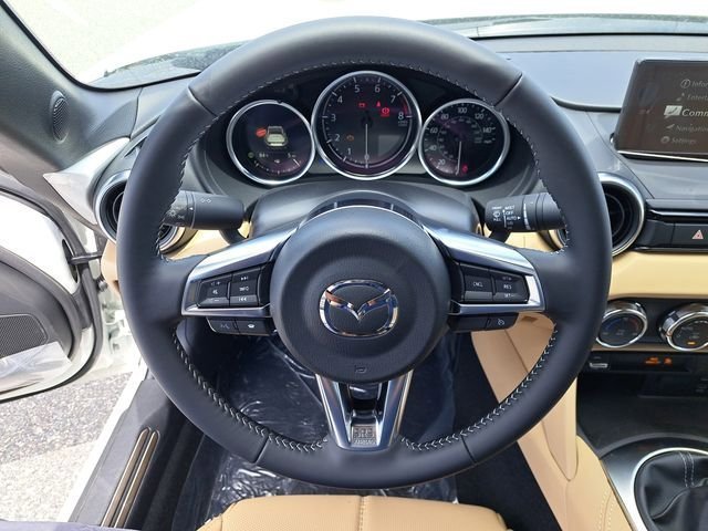 2026 Mazda MX-5 Miata RF Grand Touring - Photo 15
