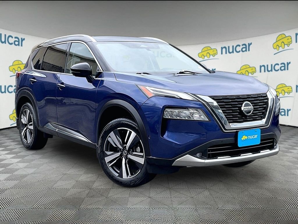 Used 2021 Blue Nissan Platinum image 1