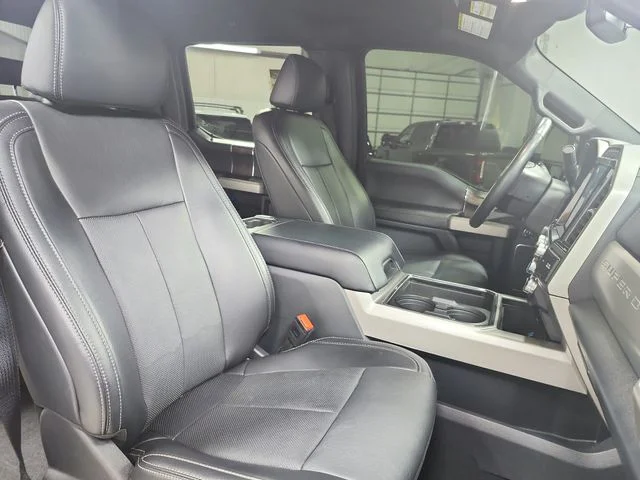 Used 2022 Black Ford Lariat image 38