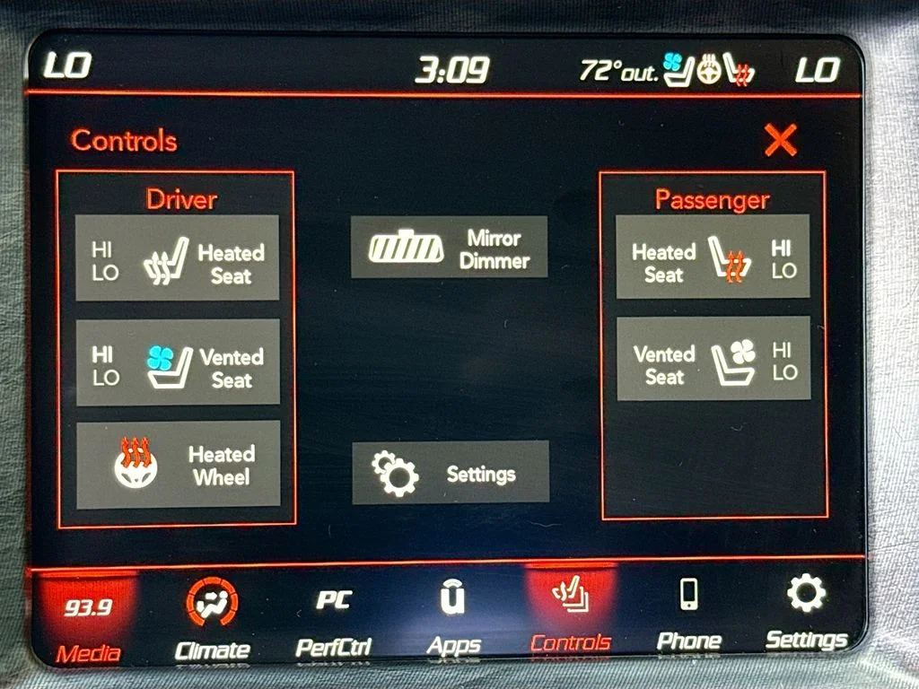 Certified Used 2022 Octane Red Pearlcoat Dodge R/T Daytona image 20