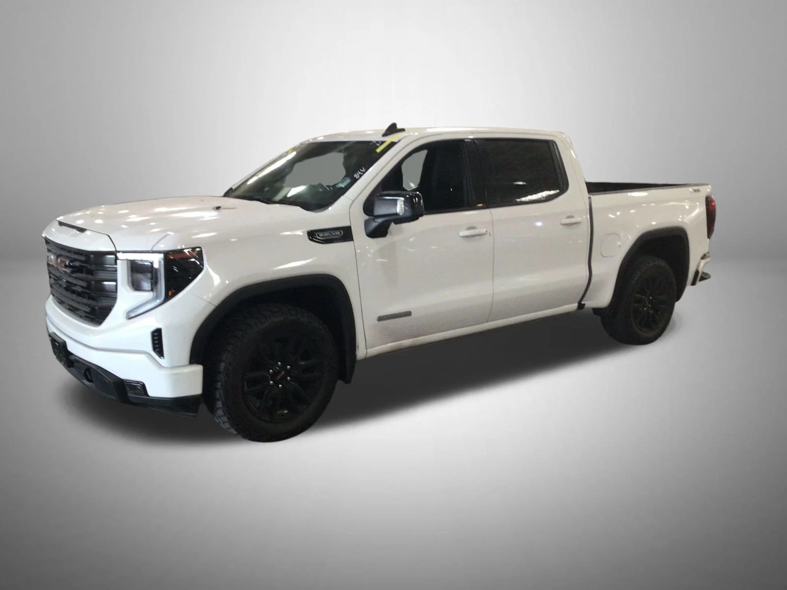 Used 2023 White GMC Elevation image 1