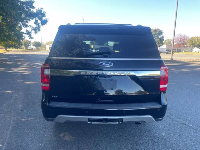 Used 2020 Black Ford XLT image 4