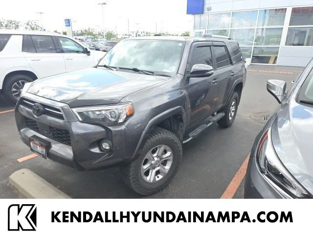 2022 Toyota 4Runner SR5 Premium 4WD V6's photo
