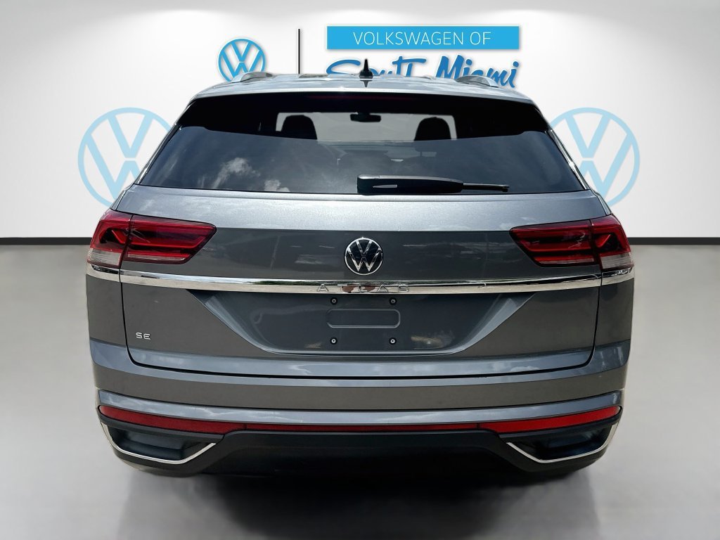 Used 2023  Volkswagen 2.0T SE image 6