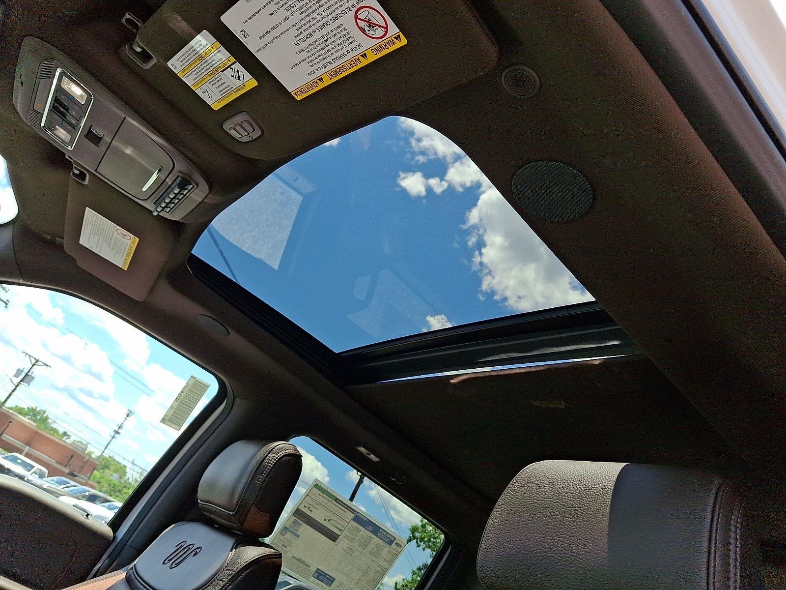 New 2026 Star White Metallic Tri-Coat Ford F-250® King Ranch® image 10