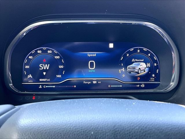 Used 2022 Summit White Chevrolet RST image 3