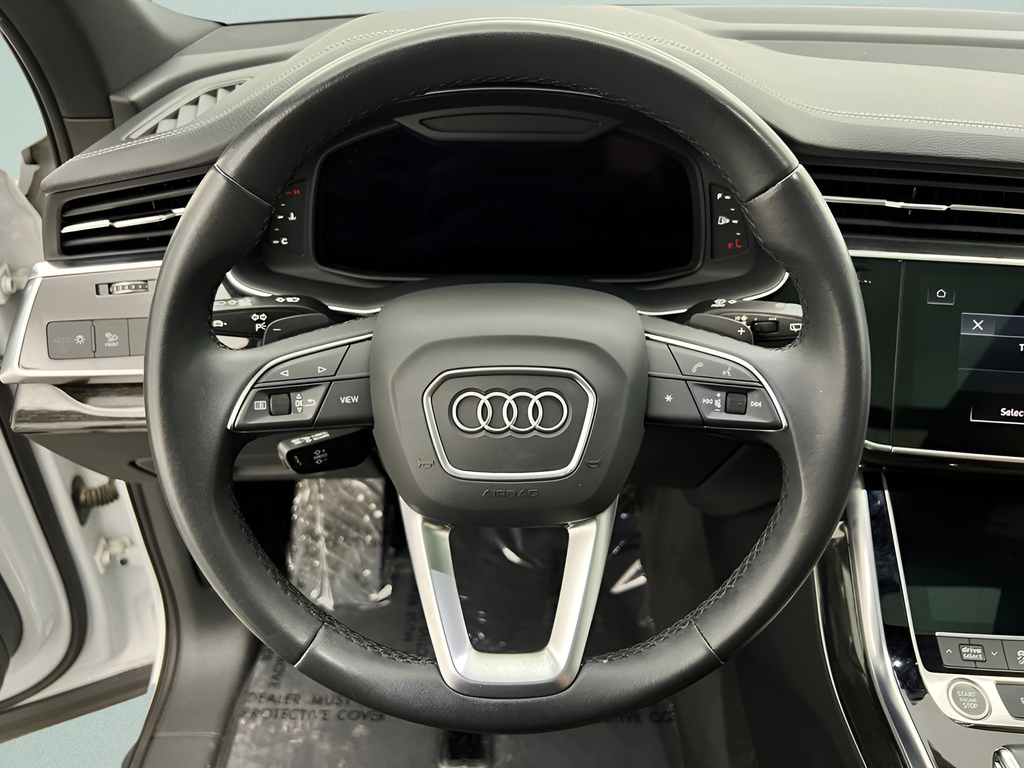 Used 2023 Glacier White Audi 45 Premium image 9