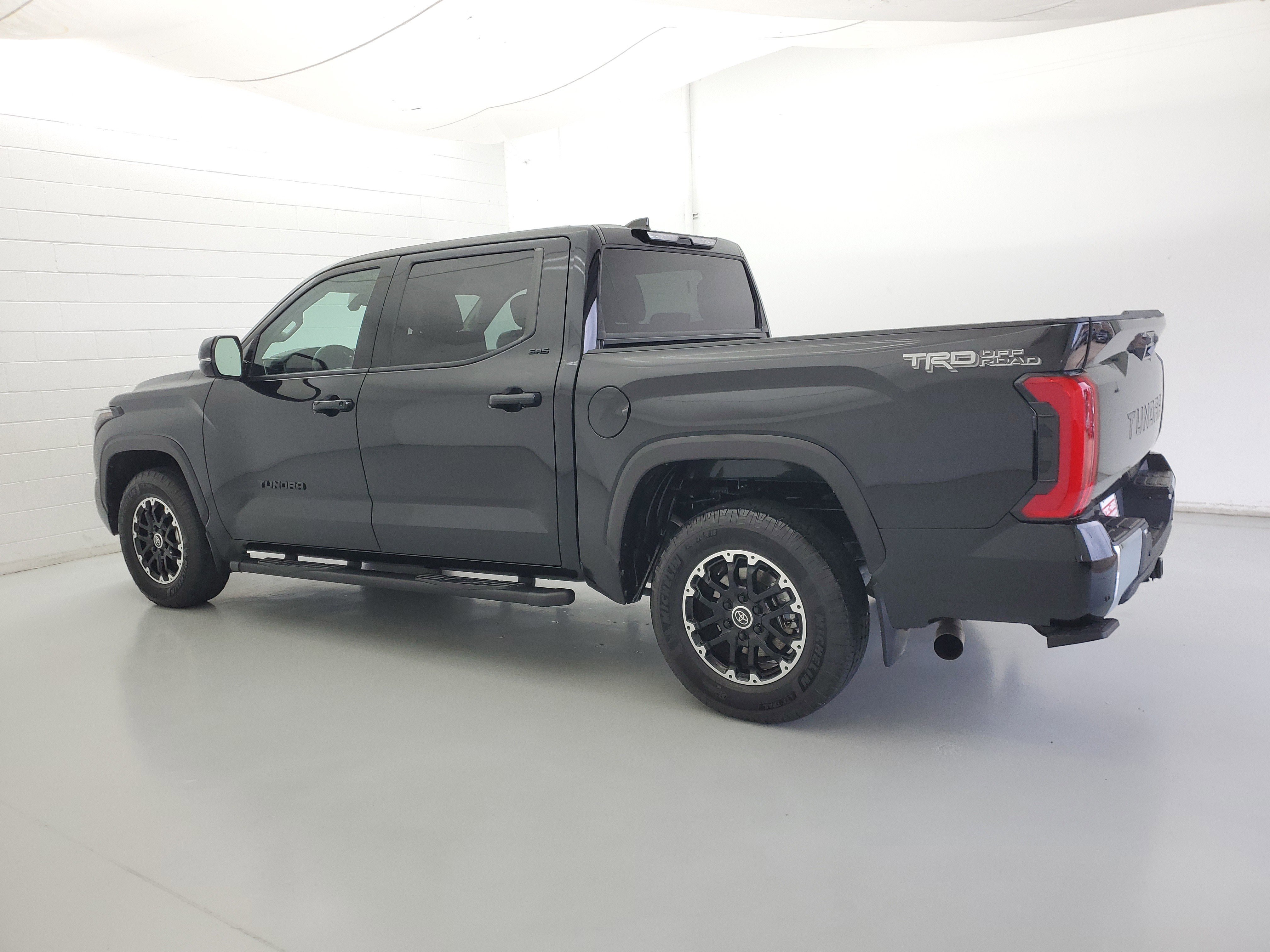 Used 2023 Midnight Black Metallic Toyota SR5 image 7