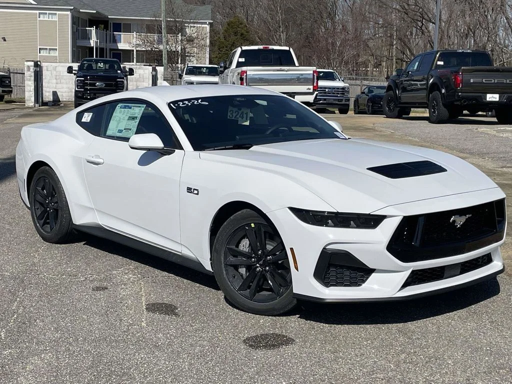 New 2026 White Ford GT image 1
