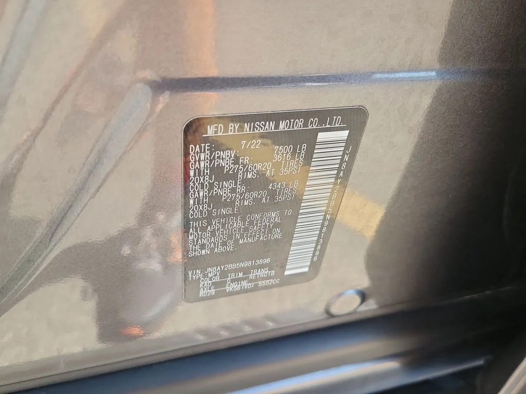 Used 2022 Gray Nissan SL image 19