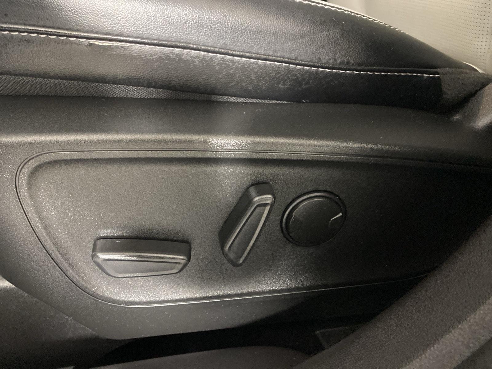 Used 2023 Vapor Blue Ford Platinum image 14