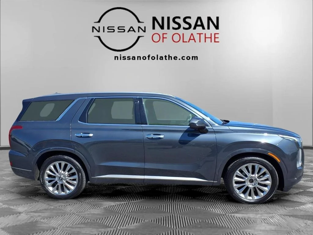 Used 2020 Gray Hyundai Limited image 30